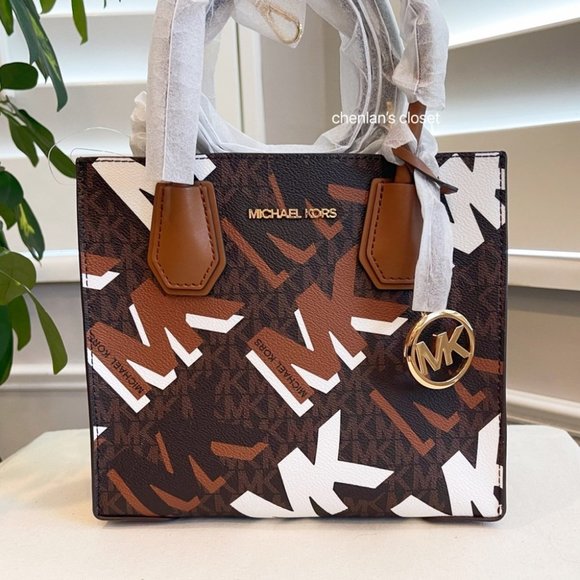 Michael Kors Handbags - 🎀NeW! Michael Kors Mercer MD Messenger